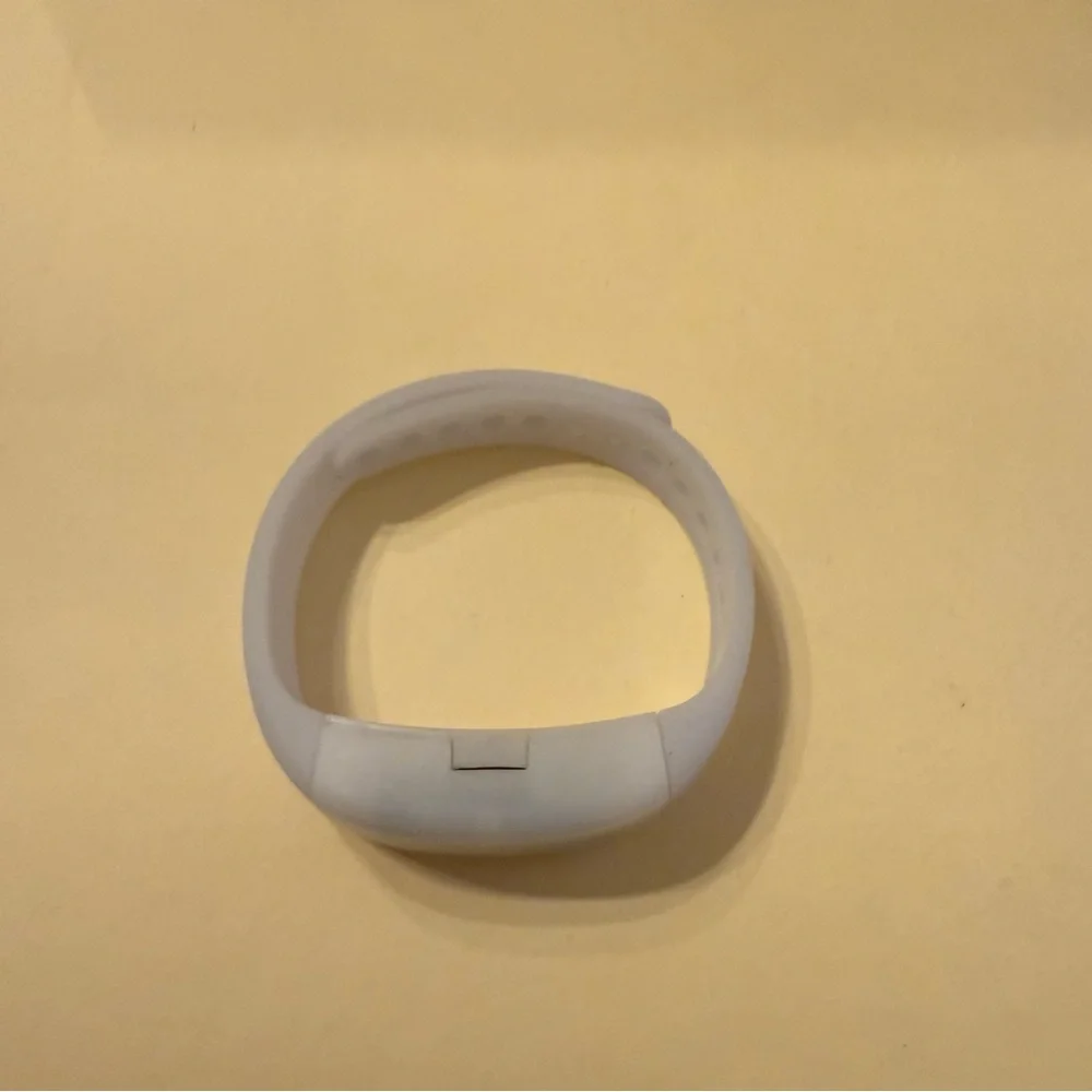 Taylor Swift Reputation Tour LED Bracelet - Picture 6 of 11